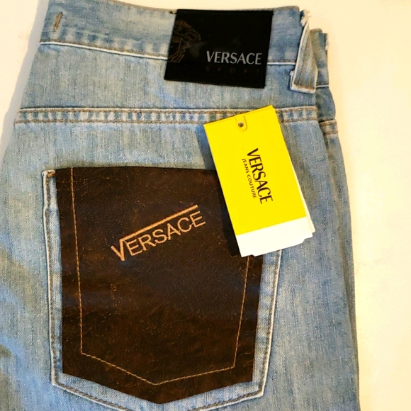 NwT Versace mens jean W33xL40 - Picture 1 of 4